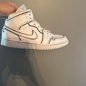 White reflective iridescent nike air jordan mid